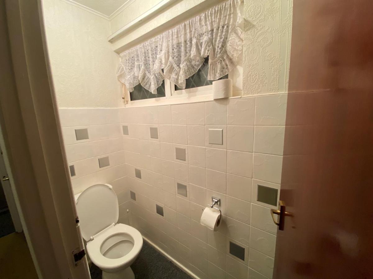 Serene 4Br In Harborne Close To Qe Hospital, Harborne Centre Birmingham Exterior foto