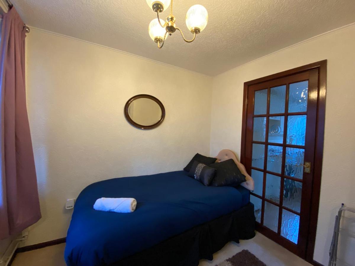 Serene 4Br In Harborne Close To Qe Hospital, Harborne Centre Birmingham Exterior foto